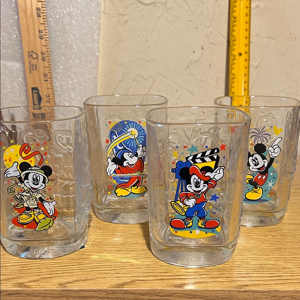 Vintage Mickey Mouse/Disney glasses. 
Set of 4.